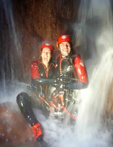Cueva barranco río Juanes, Experiencia Tangos.