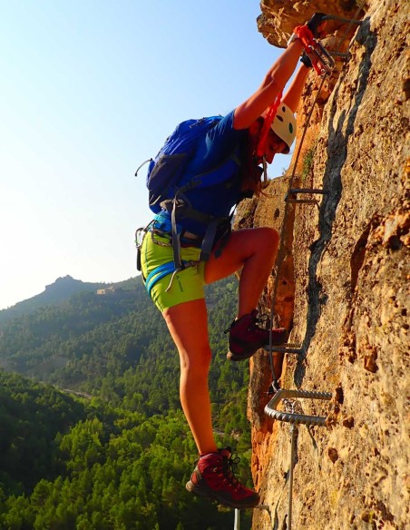 Experiencia Tangos, Escalada de vía Ferrata.