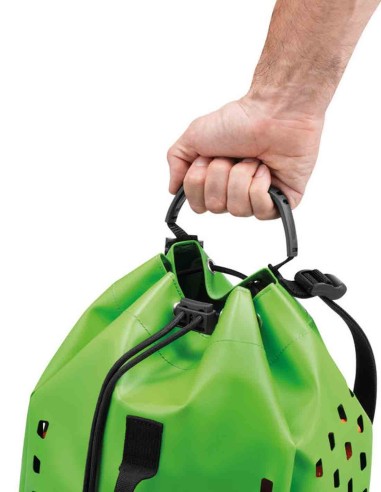 Petates barrancos y espeleo Petzl Yara Club 15 L